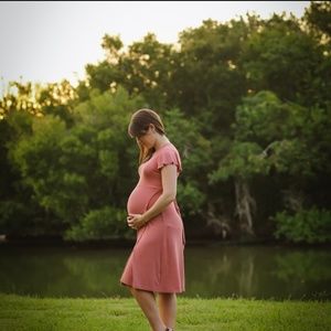 Maternity friendly dress